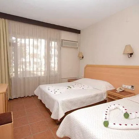 Buyuk Berk Ξενοδοχείο 4*